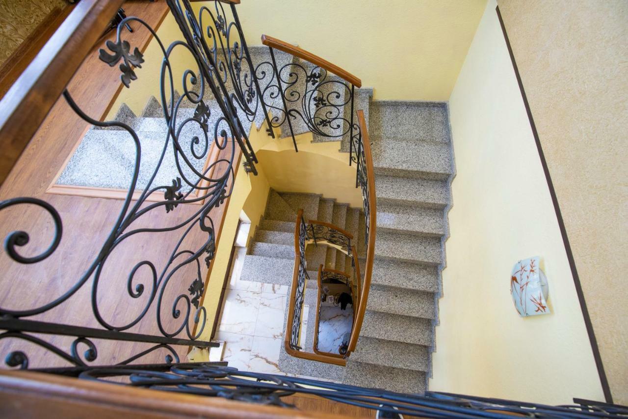 Villa Victoria Tbilisi Bagian luar foto
